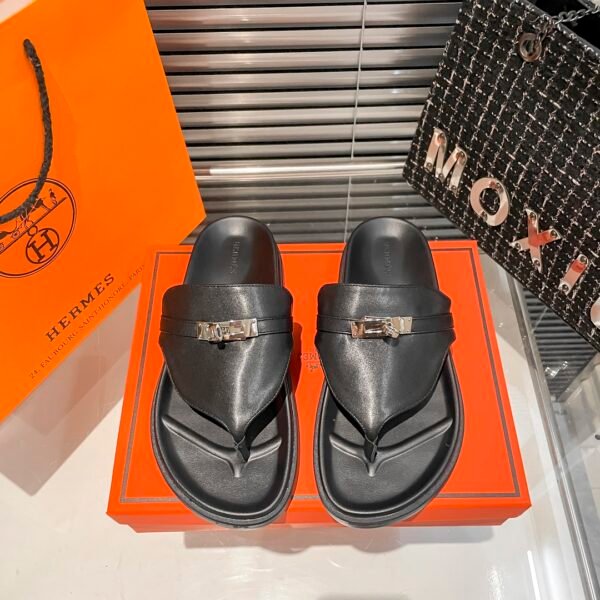 HM Izmir - Sandals