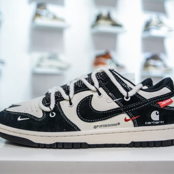NK Dunk Low Supreme x Carhartt - Sneakers