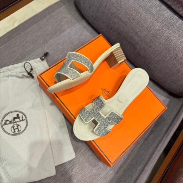 HM Oran Sandals - Sandals