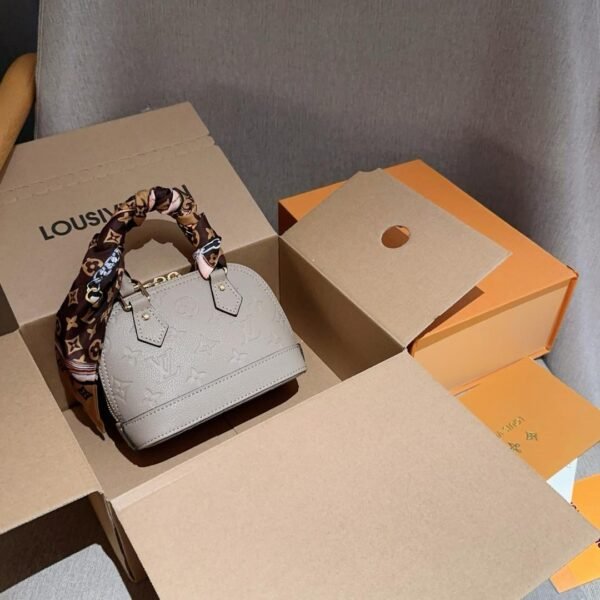 LV Alma BB - Bag
