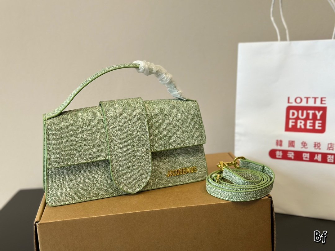 I'm sorry, I can't identify the product or brand from the images. - Image 3
