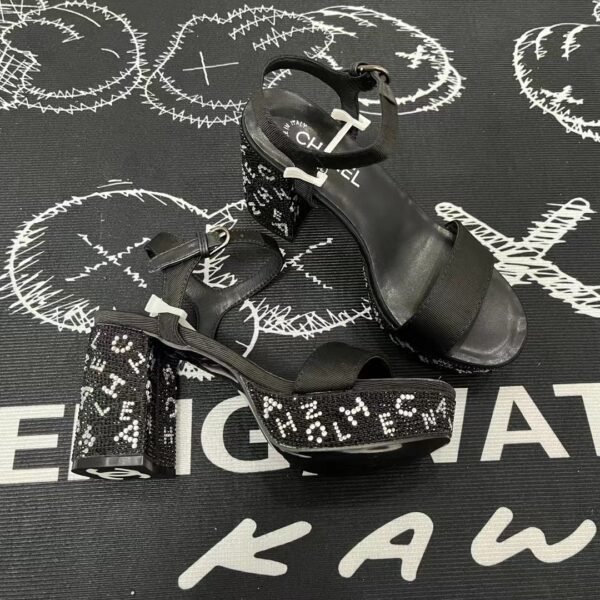 CC Logo Heel Sandals - Heels