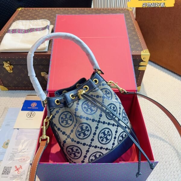 TB With Gift Box