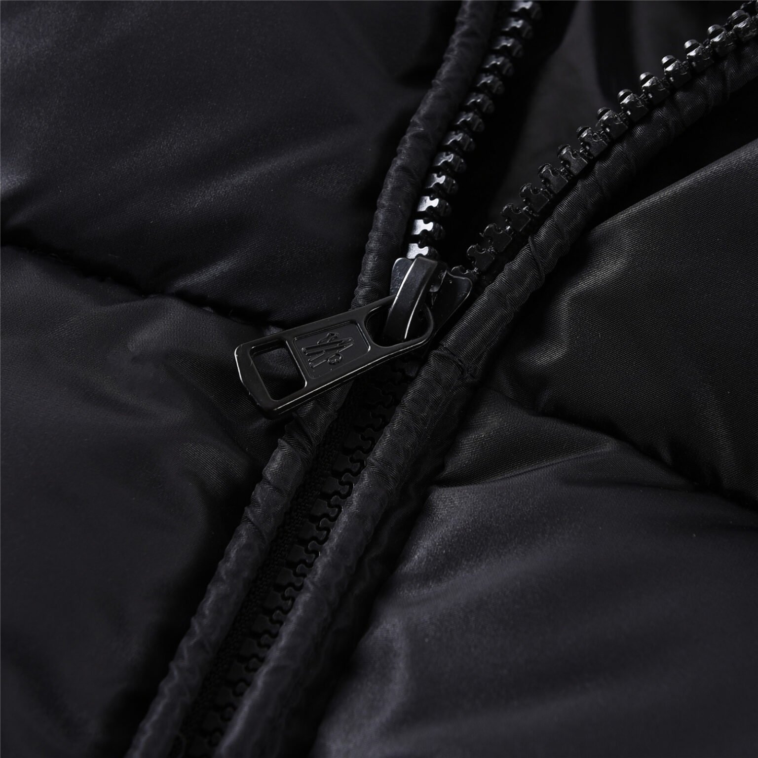 MCL Maya Short Down Black – Veste – Noir — 7