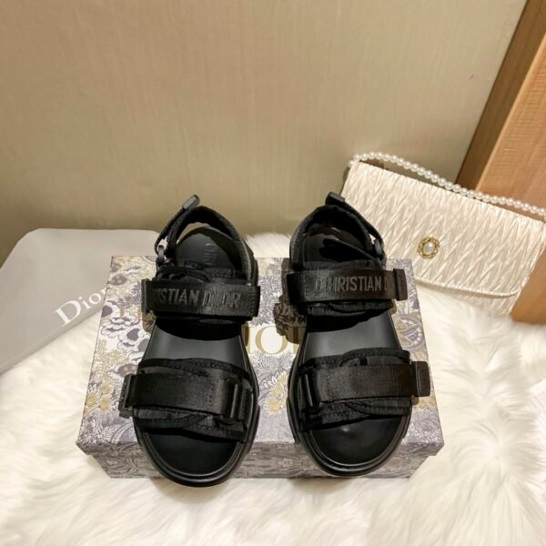 CD Dway Sandals - Sandals