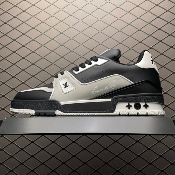 LV LV Trainer Sneaker NBA 54 - Sneakers