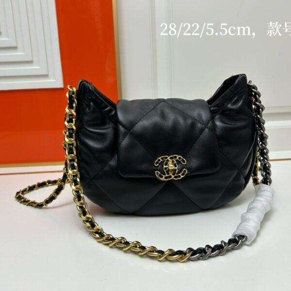 CC 19 Flap Small Black Lambskin - Bag