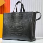 LV OnTheGo – Bag – Black