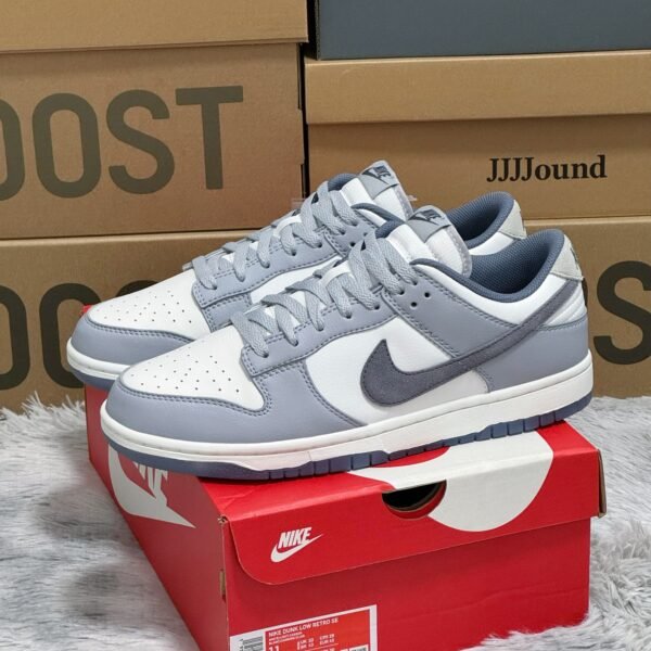 NK Dunk Low - Sneakers