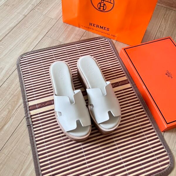 HM Oran Sandals - Slides