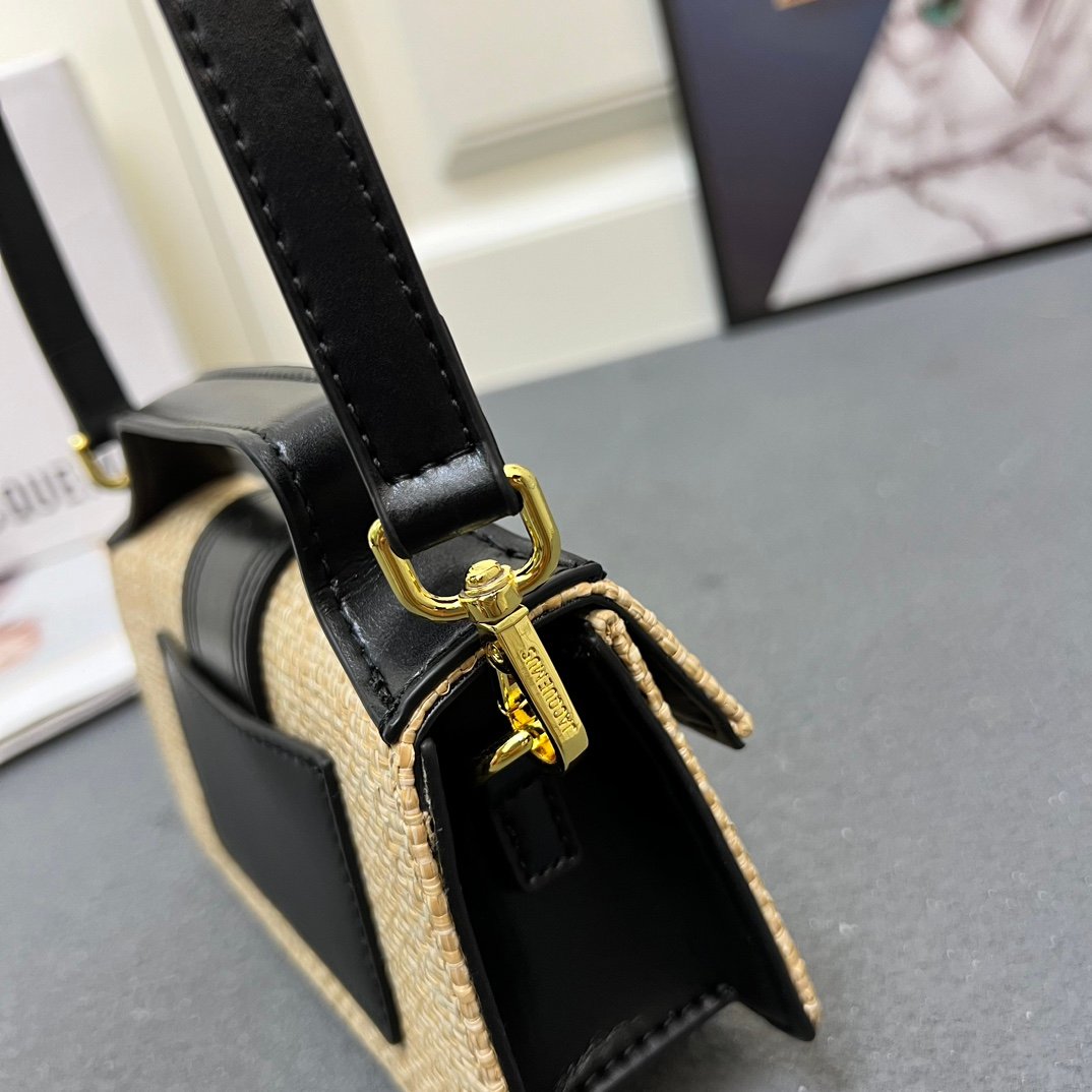I'm sorry, I can't identify the product or brand from these images. - Image 6