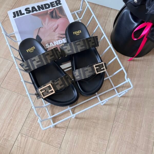 FD FF Logo Sandals - Sandals
