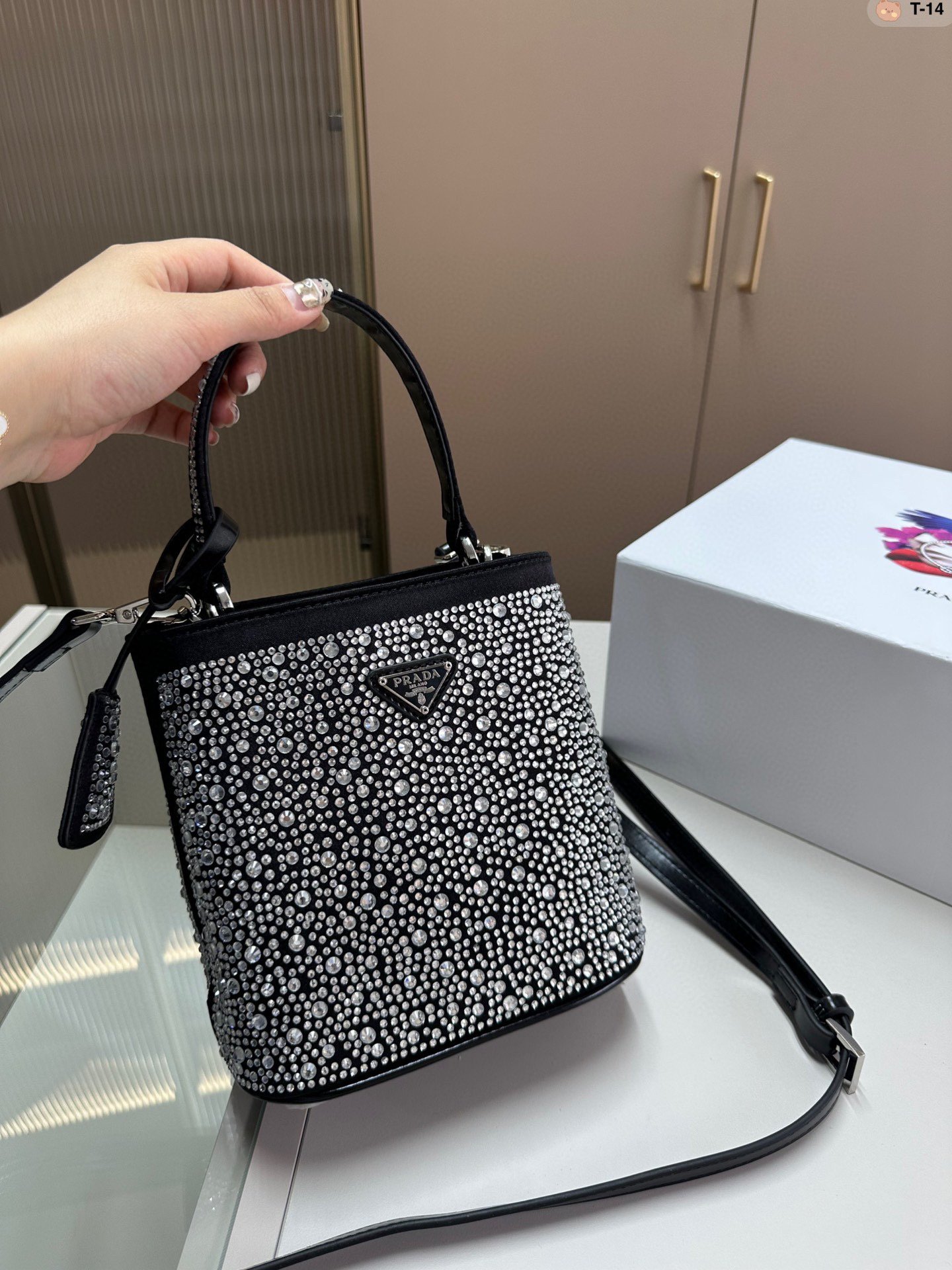 PR Crystal Studded Bucket Bag Various Colors - Bag - Image 4