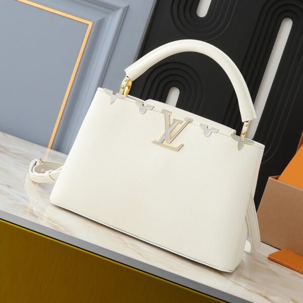 LV Capucines BB White Leather - Bag