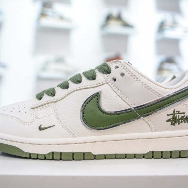 NK Dunk Low Stussy - Sneakers