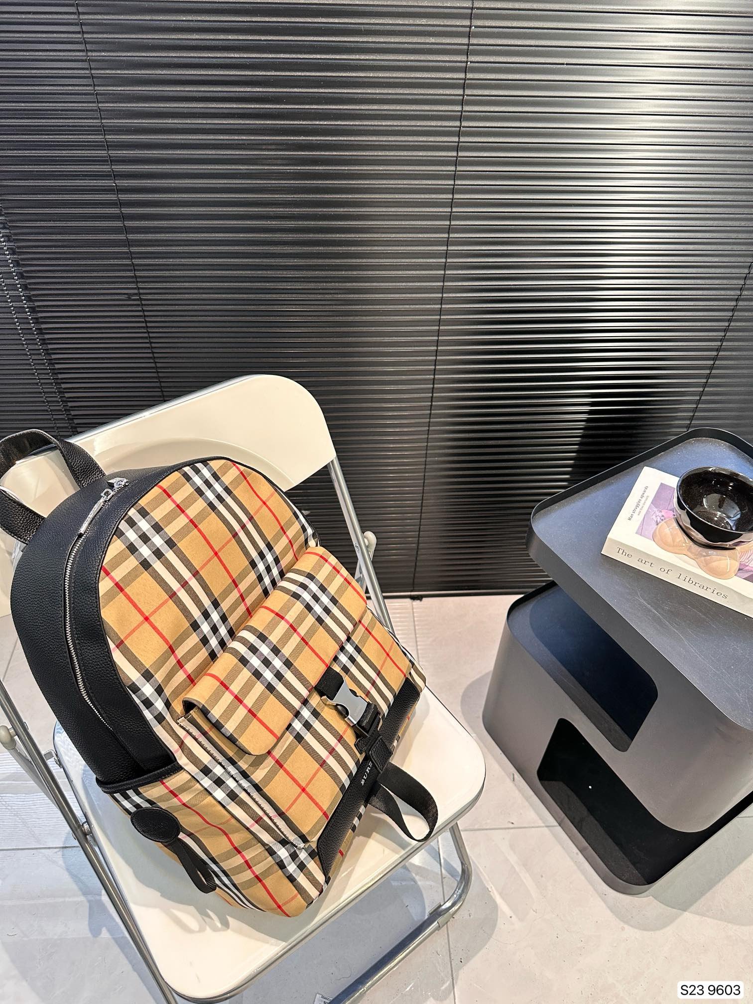 BBR Vintage Check Backpack Beige Check - Backpack - Image 3