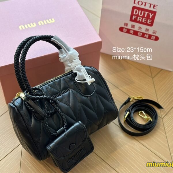 MIU Wander Matelassé Black Leather - Bag