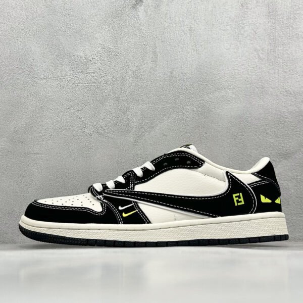NK Air Jordan 1 Low OG SP Travis Scott x Fragment - Sneakers