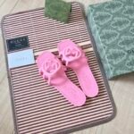 GG GG Rubber Slide Sandals – Slides
