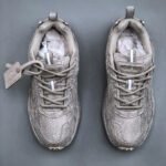 OW ODSY-1000 – Sneakers – Tan