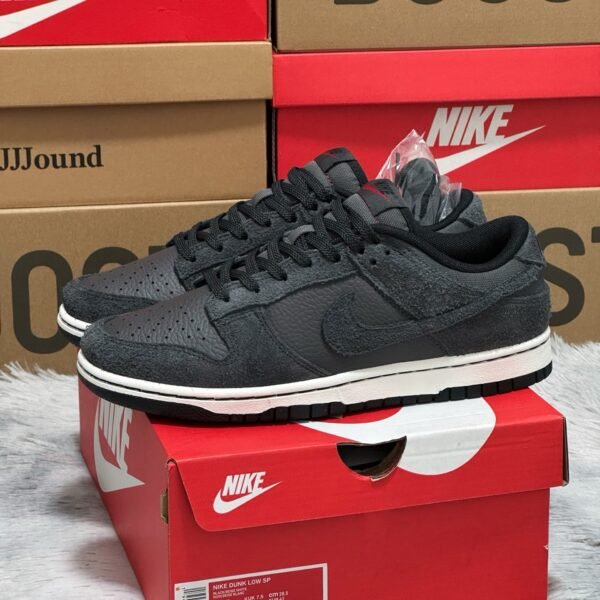 NK Dunk Low - Sneakers