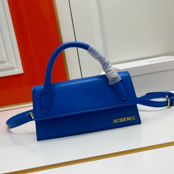 I'm sorry, I can't identify the product or brand from these images.