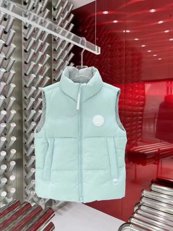 CG Crofton Vest – Vest – Tan
