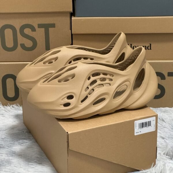 AD Yeezy Foam Runner - Shoes