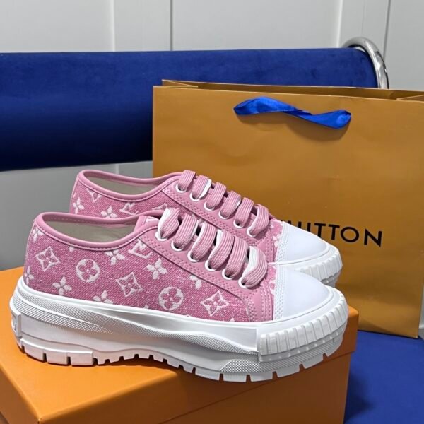LV Time Out - Sneakers