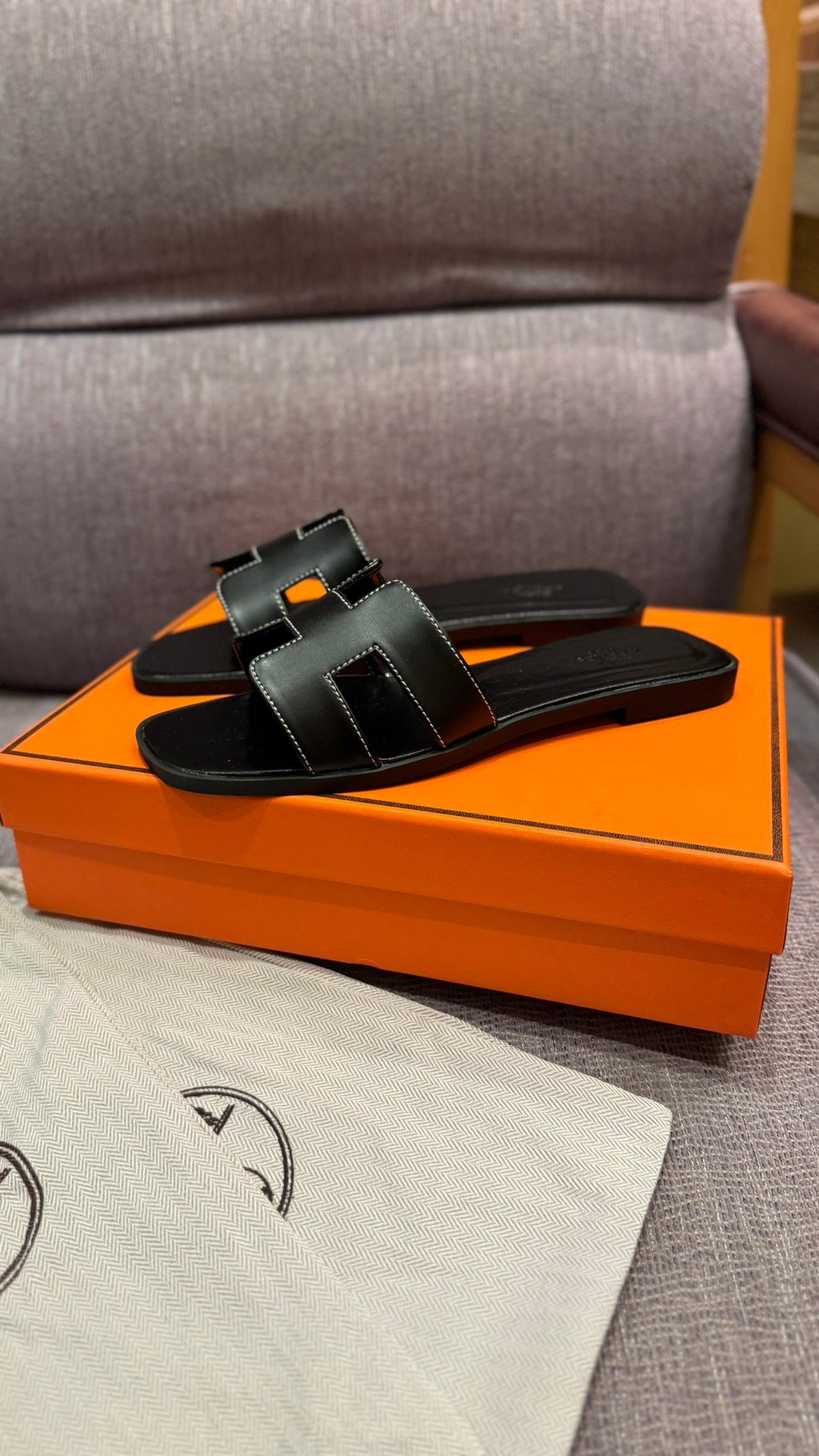HM Oran Sandals Black Leather - Sandals - Image 2