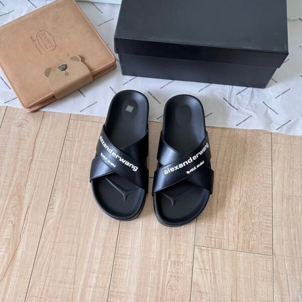 ```HM Chypre - Slides```