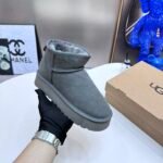 UGG Classic Ultra Mini Platform – Boots