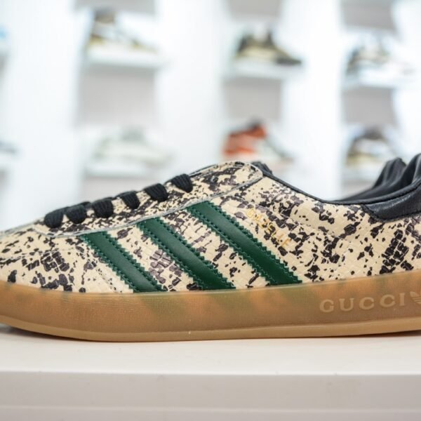 GG Gazelle Beige/Green - Sneakers