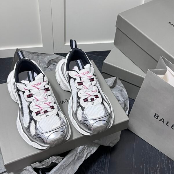 BAL Track 2 - Sneakers