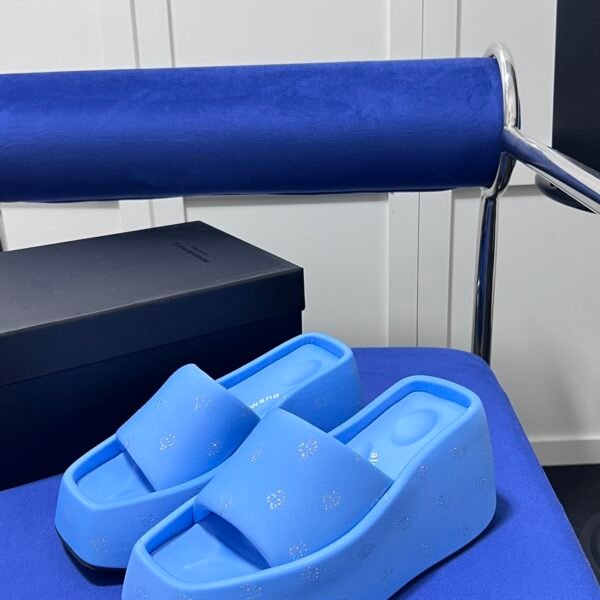 BAL Pool Slide - Slides