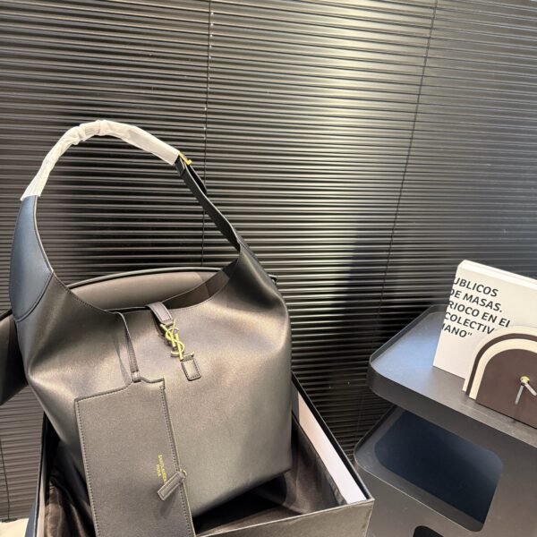 YSL Le 5 à 7 Hobo - Bag