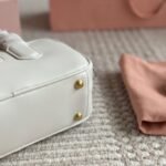 MIU Bowling Bag White Leather – Borsa