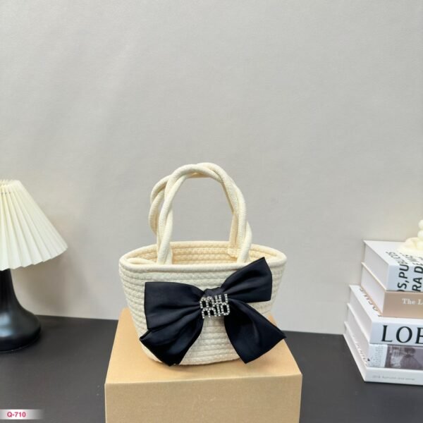 MIU Raffia Basket Bag Natural/Black - Bag