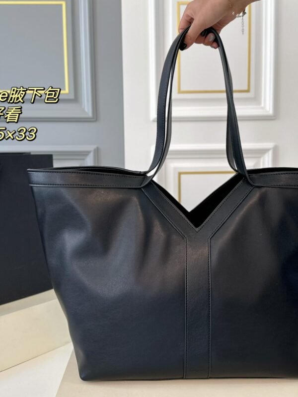 YSL Icare Maxi Shopping – Tasche