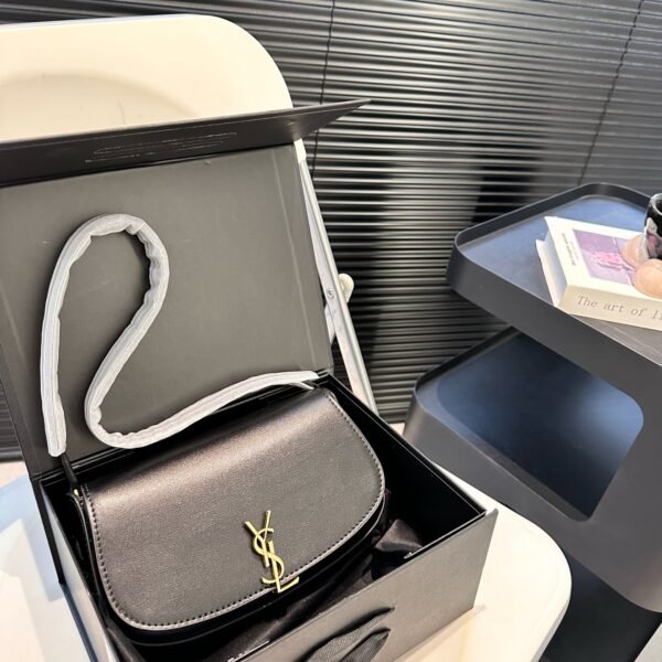 YSL Le 5 à 7 Hobo - Bag