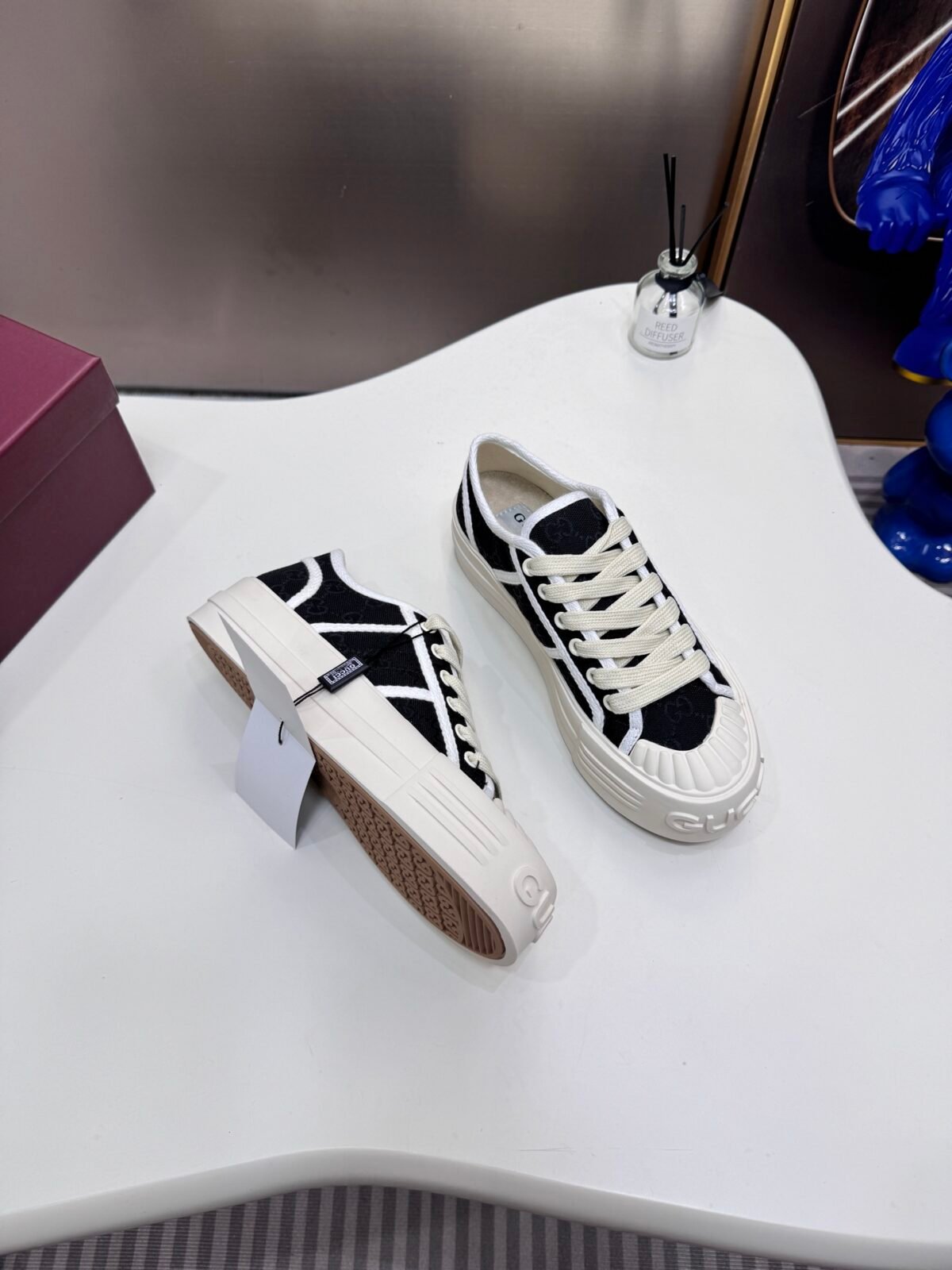 GG Off The Grid – Sneakers – Black — 3