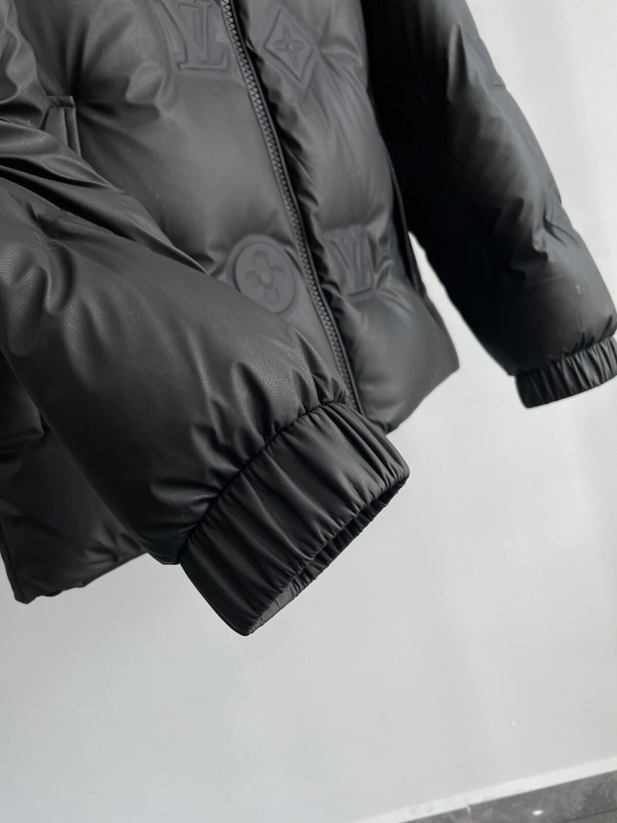 LV Monogram Puffer Jacket – Veste – Fauve — 8