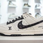 NK Dunk Low x LV – Sneaker – Beige