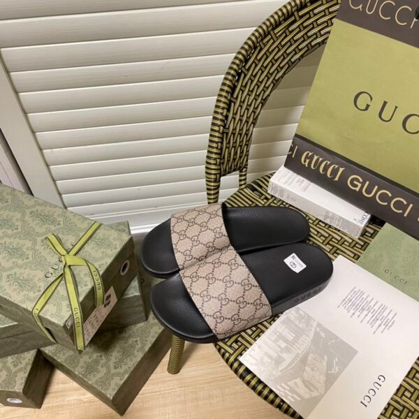 GG GG Supreme Slide - Slides
