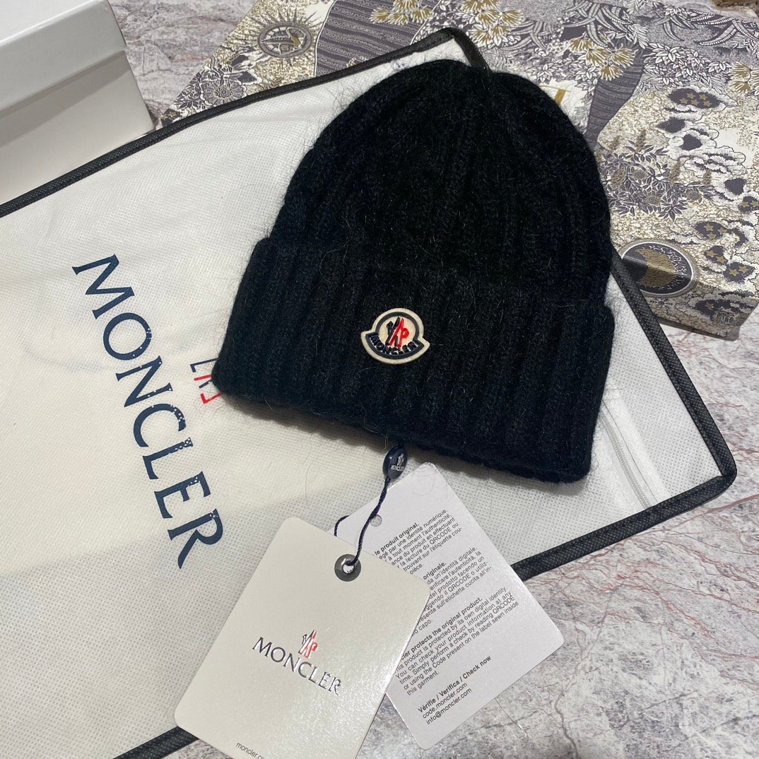 MCL Logo Beanie Black/White/Brown Wool - Hat
