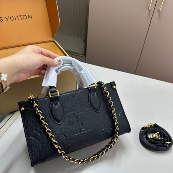 LV Pochette Métis Monogram Empreinte - Bag