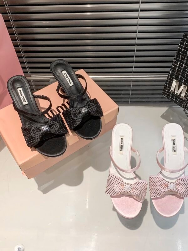 MIU Glitter Bow Sandals Black/White – Sandals