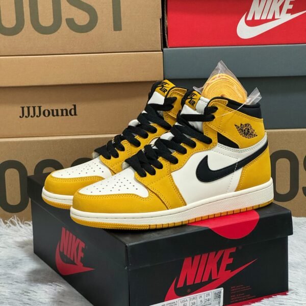 NK Air Jordan 1 Retro High OG Pollen - Sneakers