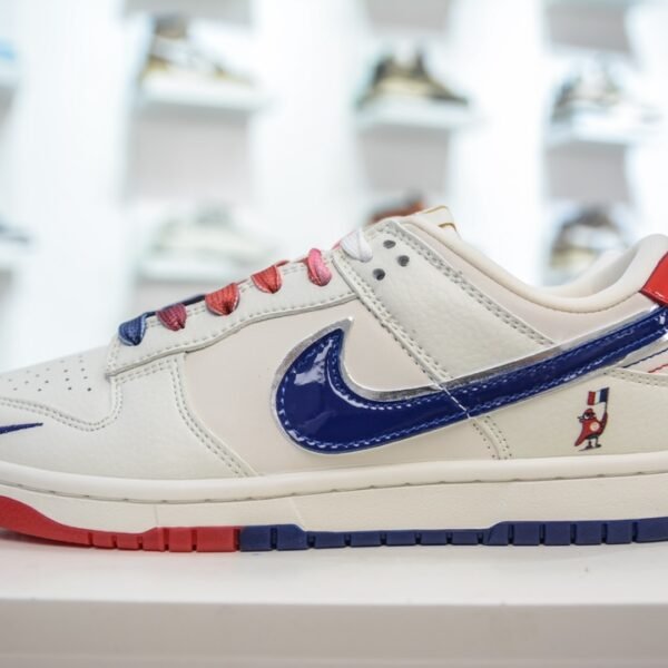 NK SB Dunk Low Paris - Sneakers
