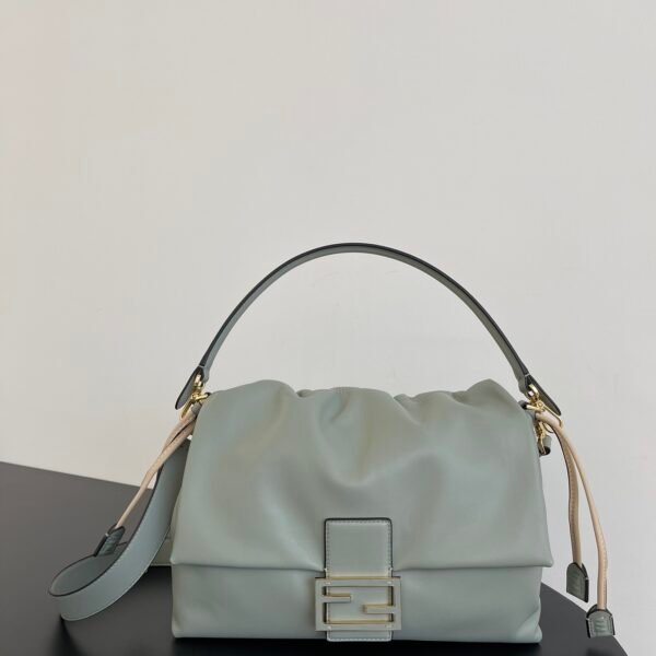 FD Mamma Baguette Large Moss Green Leather - Bag